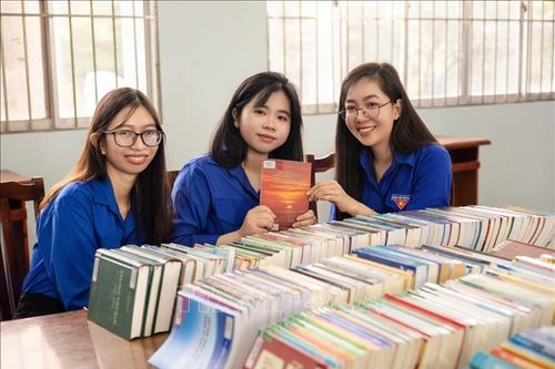 Tự hào truyền thống, tiếp nối tương lai