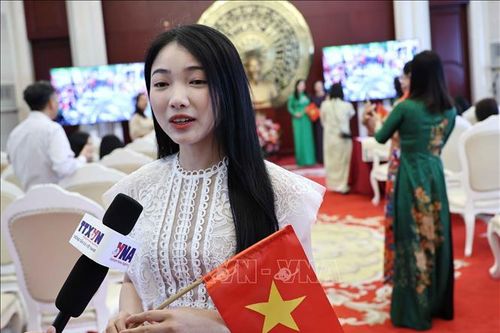 Cộng đồng người Việt tại Bắc Kinh luôn hướng về Tổ quốc