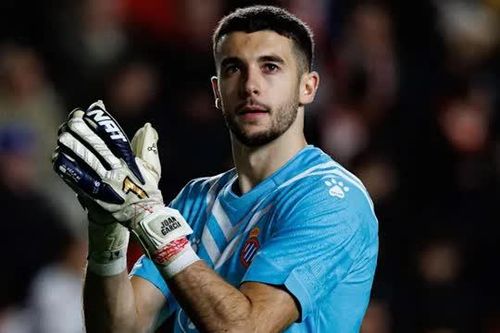 Man Utd nhắm thủ môn 21,3 triệu bảng thay Andre Onana, gặp nhau những 'kẻ ngáng đường'