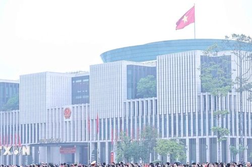 Hà Nội tặng 50.000 suất quà cho du khách, nhân dân viếng Lăng Bác