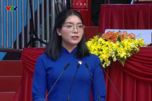 Bí thư Đoàn phát biểu trong đại lễ: Nhìn lên bầu trời và thấm thía 'Hòa bình đẹp lắm'!