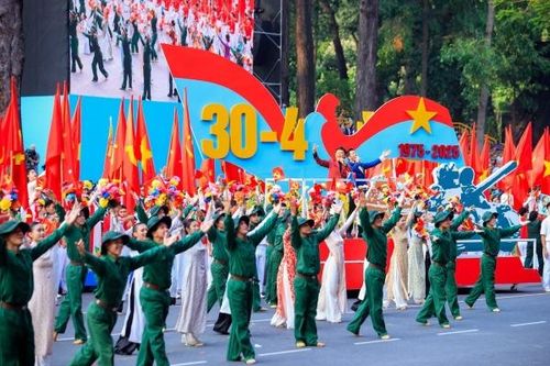 Thế hệ 1975: Tự hào cùng 50 năm thống nhất non sông