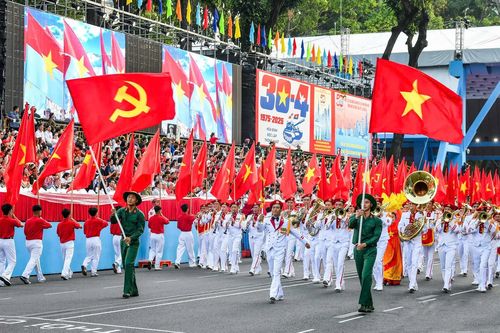 Trân trọng giá trị hòa bình, độc lập