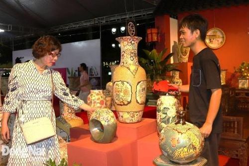 Hơn 40 ngàn lượt khách tham quan Festival Gốm - Khinh khí cầu Đồng Nai 2025