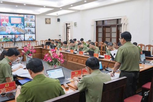 Phát động thi đua 'Công an tỉnh Gia Lai tiên phong, đi đầu trong đổi mới, sáng tạo chuyển đổi số'