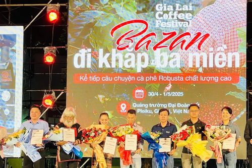 Khai mạc Gia Lai Coffee Festival với chủ đề 'Bazan đi khắp ba miền'