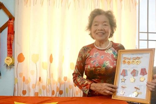 Gặp lại người may cờ Tổ quốc cho chiến dịch năm xưa ở Tây Nguyên