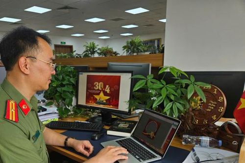 Chỉ khi lịch sử được kể lại bằng trái tim, bằng sự chân thành và niềm tự hào