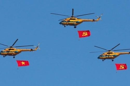 Hình ảnh diễu binh, diễu hành ấn tượng tại Lễ kỷ niệm 50 năm Ngày Giải phóng miền Nam, thống nhất đất nước