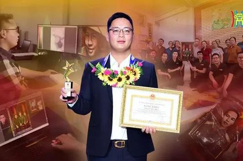 Người trẻ phục chế di ảnh tri ân liệt sĩ
