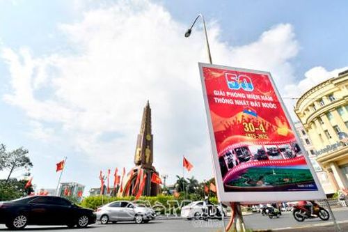 Cà Mau rạng rỡ trong ngày mừng 50 năm Đại thắng mùa xuân 1975