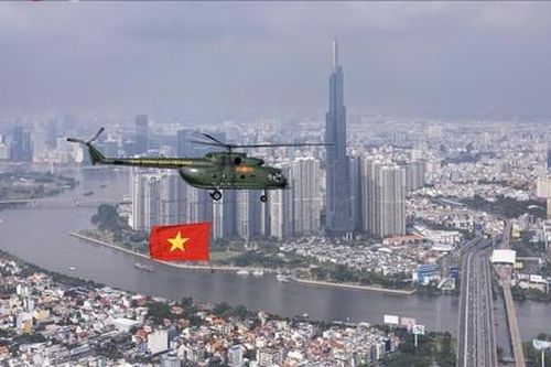 50 năm rực rỡ tên vàng