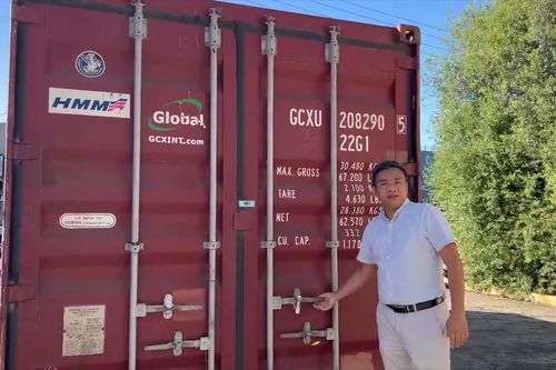 Container cafe Việt cập cảng Australia trong thời khắc đặc biệt