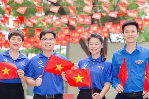 'Màu cờ tôi yêu' - lan tỏa niềm tự hào dân tộc