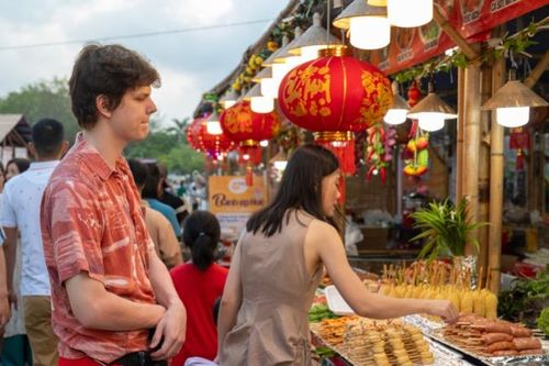 Du lịch ẩm thực, 'đòn bẩy' phát triển du lịch Huế
