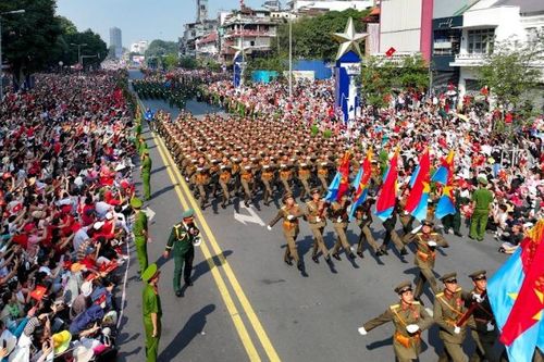 Cả nước hân hoan ngày thống nhất non sông
