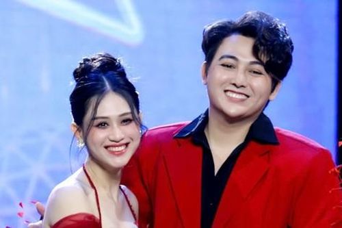 Kể lại hào khí lịch sử bằng âm nhạc, hai giọng ca trẻ Jee Trần và Duy Zuno giành ngôi quán quân 'Tỏa sáng sao đôi 2025'