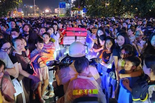 CSGT TPHCM ghi dấu ấn trong đại lễ 30-4