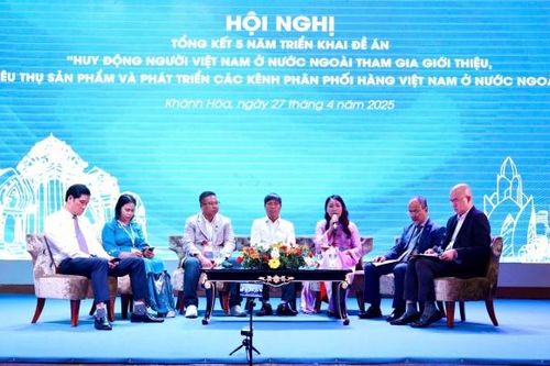 Hàng Việt vươn xa nhờ người Việt bốn phương