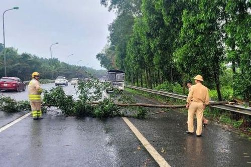 65 vụ tai nạn giao thông xảy ra trong ngày thứ hai nghỉ lễ