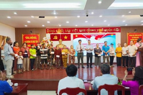 PTSC đồng hành cùng phường Bến Nghé kỷ niệm 50 năm Giải phóng miền Nam, thống nhất đất nước