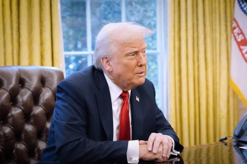 Ông Trump nói doanh nghiệp Mỹ sẽ trải qua 'thời kỳ chuyển tiếp' do thuế quan