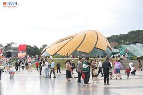 Du khách đổ về 'thành phố ngàn hoa' tại kỳ nghỉ lễ 30/4 – 1/5 không quá tải