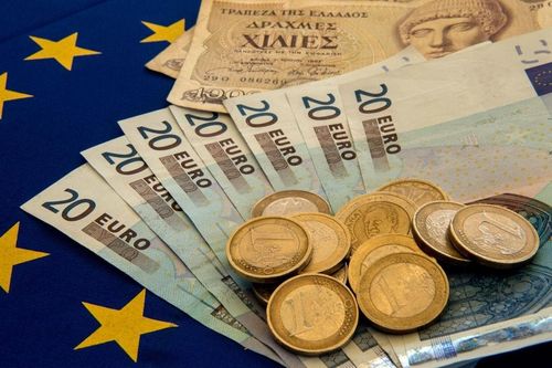 Tỷ giá Euro hôm nay 1/5/2025: Tiếp tục giảm nhẹ