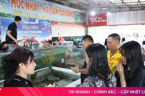 Hải sản tăng giá vẫn tiêu thụ mạnh
