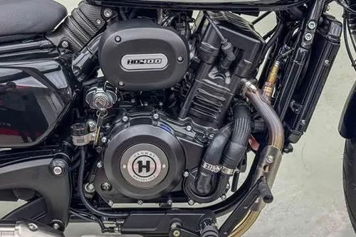 Đối thủ cứng của Honda Rebel 500 ra mắt, với ngoại hình siêu hầm hố, giá cực hấp dẫn