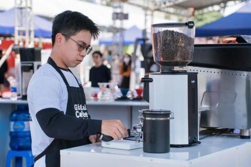 'Barista Teamwork': Khi đam mê cà phê thăng hoa giữa đại ngàn
