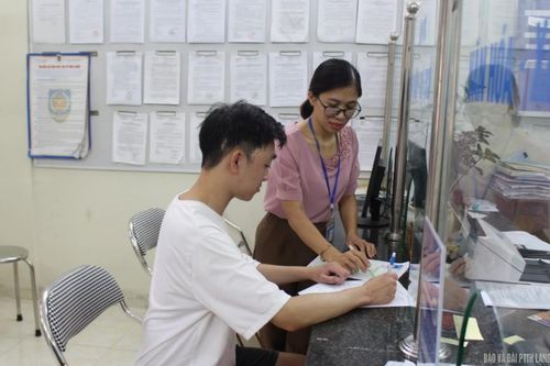 Học Bác gần dân, vì dân