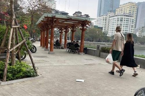Làm gì để phố đi bộ Ngọc Khánh hết cảnh đìu hiu?