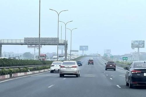 Ngày thứ 2 nghỉ lễ, cả nước không xảy ra tai nạn nghiêm trọng, không có ùn tắc kéo dài