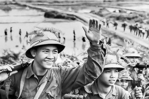 Văn học đề tài chiến tranh cách mạng: Những thông điệp giàu ý nghĩa nhân vănChiến tranh vẫn là một đề tài lớn hấp dẫn người viết
