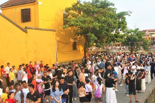 131.000 lượt khách đến Quảng Nam trong 2 ngày nghỉ lễ