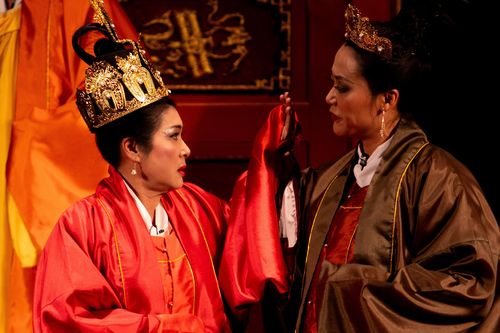 Vở 'Lệ Chi Viên' có Hồng Ánh, Thanh Thủy cháy vé
