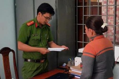 Chứng nào tật nấy!