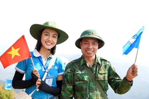Huỳnh Phạm Thủy Tiên: 'Tôi tự hào được sống trong những ngày lịch sử'