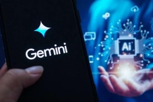 Google hé lộ thời điểm tích hợp trợ lý AI Gemini vào ô tô và đồng hồ thông minh