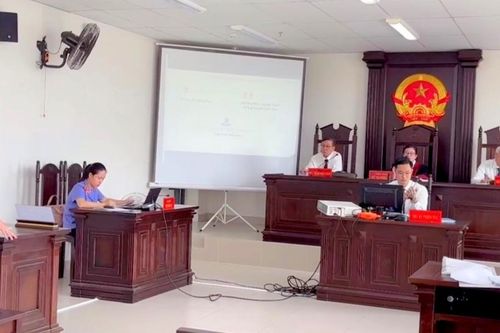 Tòa bác đơn kiện, chấp nhận toàn bộ quan điểm Viện kiểm sát