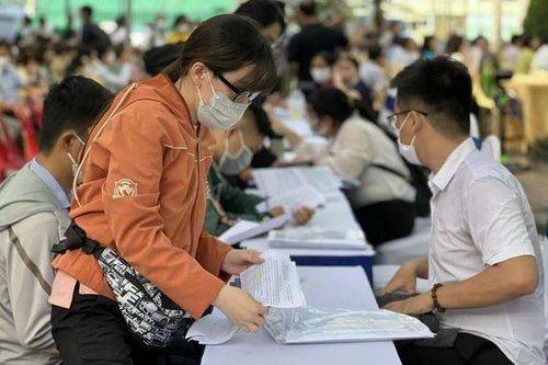 Người lao động nhận trợ cấp thất nghiệp có phải đóng thuế thu nhập cá nhân?