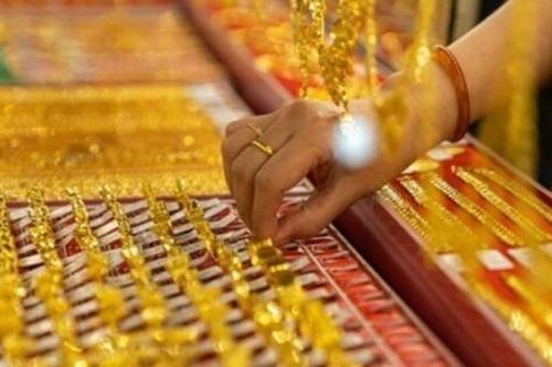 Nóng nhất trong ngày: Giá vàng trong nước bỏ xa giá vàng thế giới; Mẹo ăn buffet không bị thiệt
