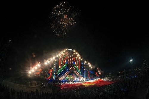 Legend Fest 2025: Đại nhạc hội văn hóa thắp sáng Đồng Hới