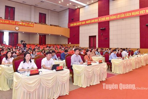 'Xóa mù' AI với cán bộ, công chức
