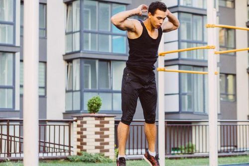 Bài tập 4 phút giúp cơ thể đốt cháy calo hiệu quả
