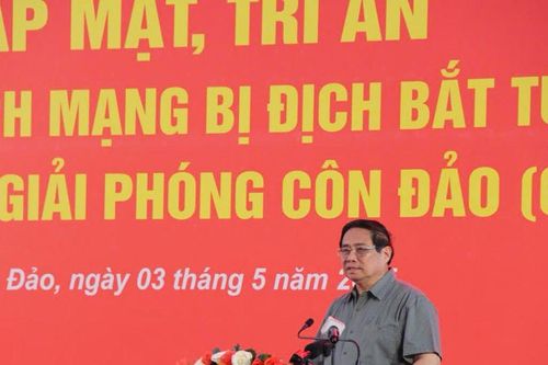 Thủ tướng Phạm Minh Chính gặp mặt, tri ân chiến sỹ cách mạng bị địch bắt tù đày
