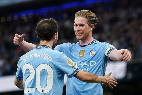 De Bruyne tỏa sáng, giúp Man City tiến gần tấm vé Champions League