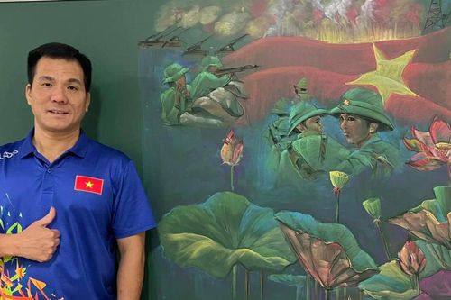 Tình yêu lịch sử qua nét phấn trường học