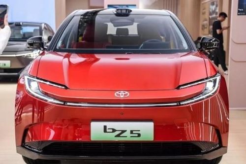 Cận cảnh SUV điện Toyota bZ5 ra mắt tại Trung Quốc, giá từ 455 triệu đồng
